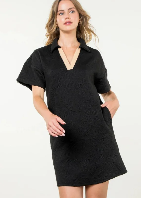 Chic for every occasion and style   THML Constance Textured Midi Dress- Black