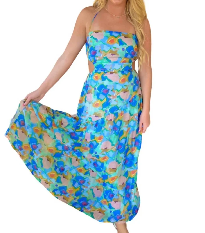 Affordable fashion that looks high-end   Miaka Dress In Blue Mutli