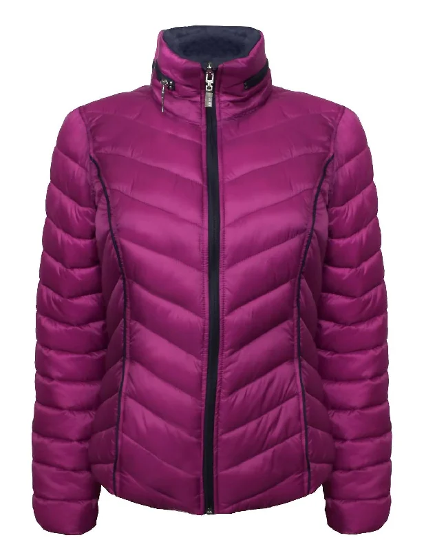 Latest fashion trends for modern women   Women's Reversible Lightweight Packable Jacket In Magenta